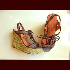 Via Spiga wedges size 5